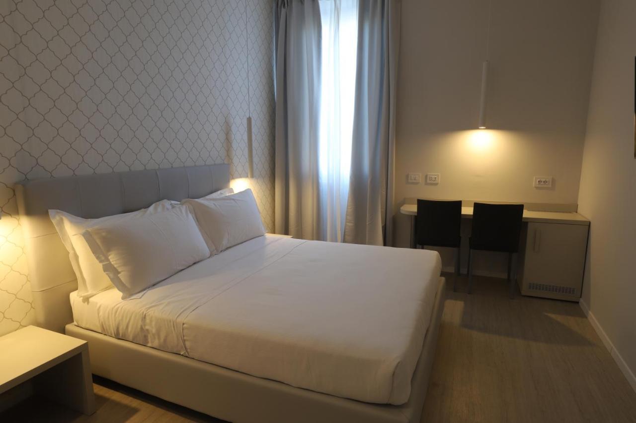 Cadorna Luxury Hotel Mailand Exterior foto